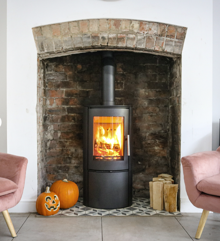 The elegant Charlton woodburning stove