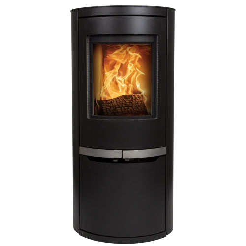 Ovale Tall with Door. An elegant wood burning stove with an A+ energy rating and Smoke Control Area Exemption.