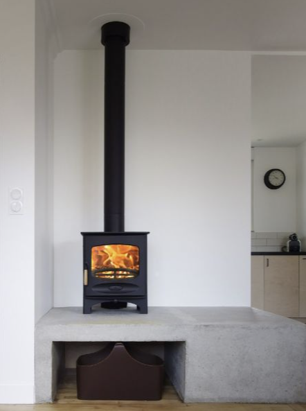 The C5 wood burning stove looks good in any setting
