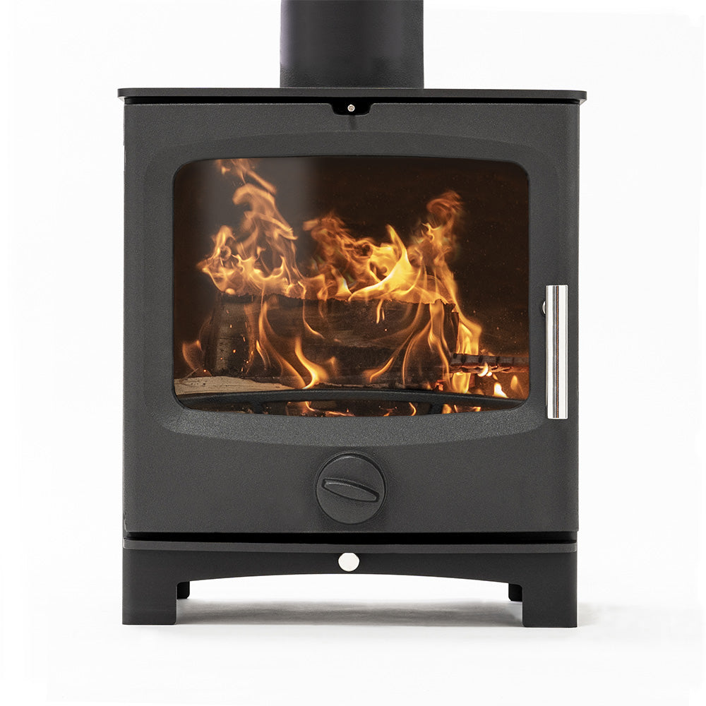 The Stubby 5 Multifuel stove is one of the most traditional stoves in our family and has a huge stay clean glass window.